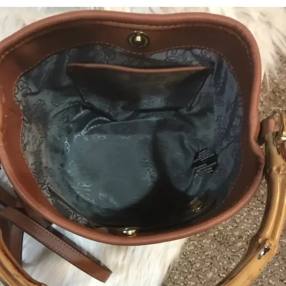 Green Leaf Print Bucket Tote Bag Bamboo Leather - Picture 4 of 8